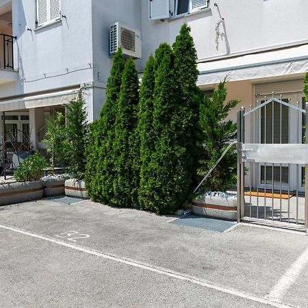 Stylish Apartment Mediterraneo Poreč Extérieur photo