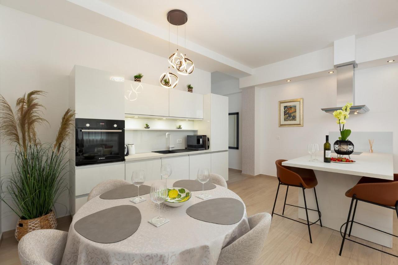 Stylish Apartment Mediterraneo Poreč Extérieur photo