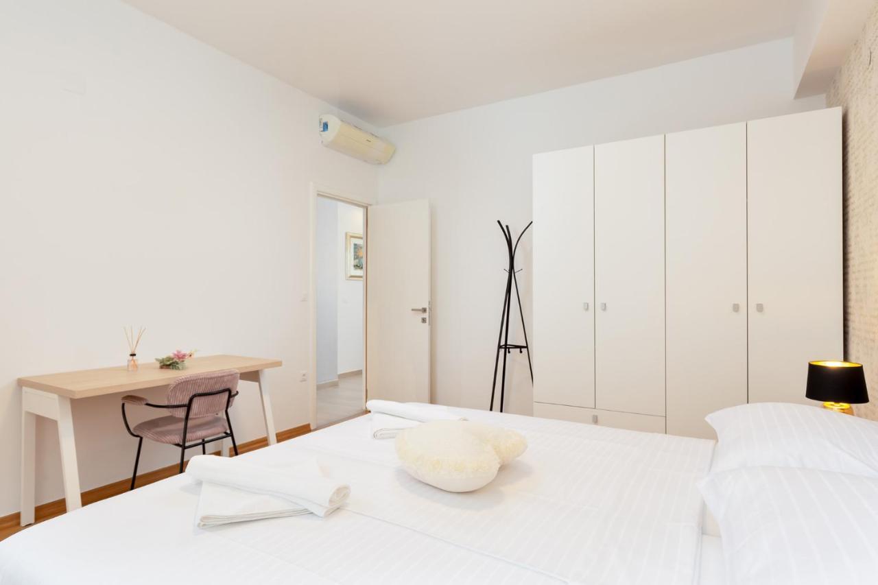 Stylish Apartment Mediterraneo Poreč Extérieur photo